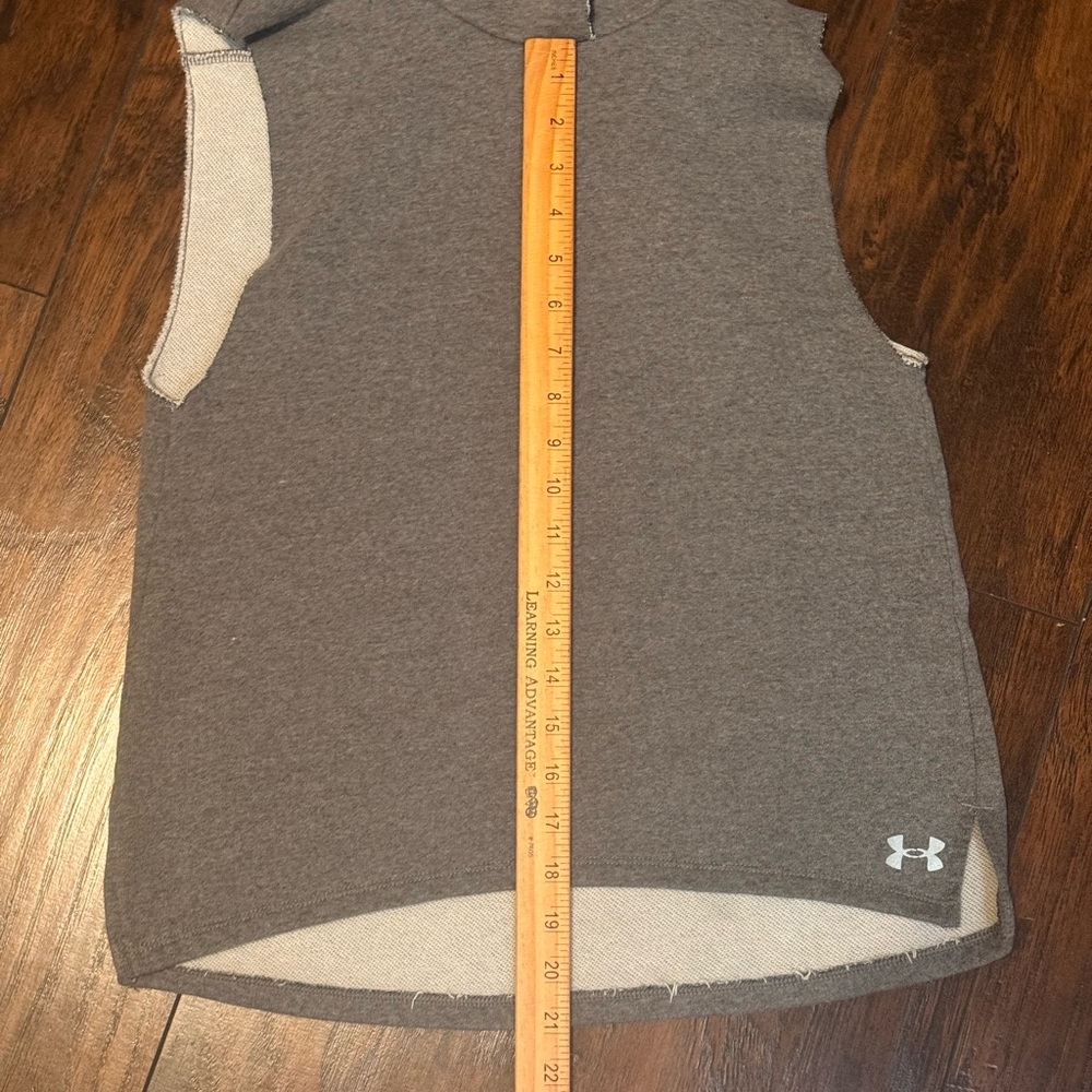 Under Armour Sleeveless Hoodie Mens XS Gray Pullover Sweatshirt Athletic Gym UA - Picture 11 of 14